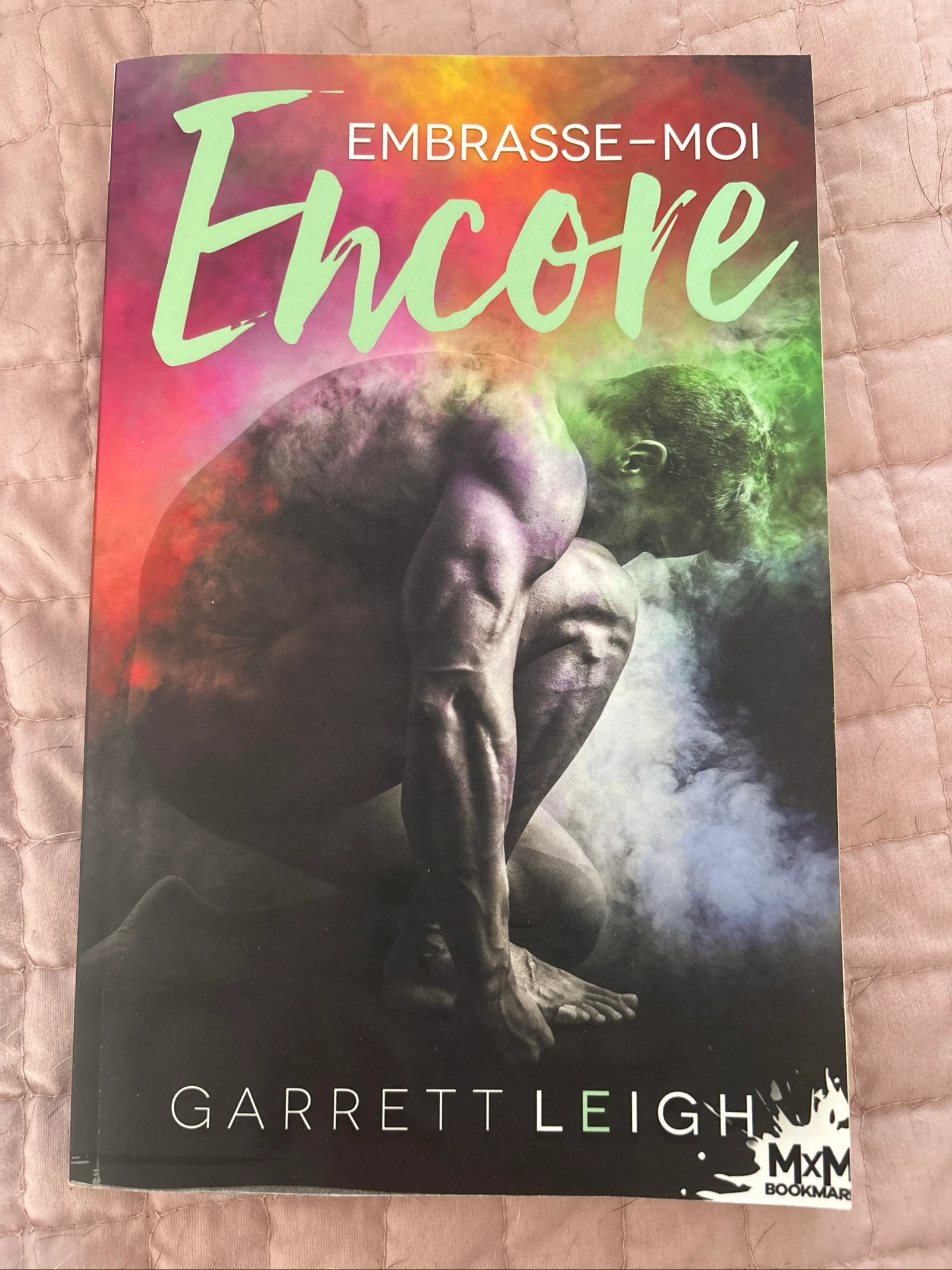 Livre Embrasse moi encore 